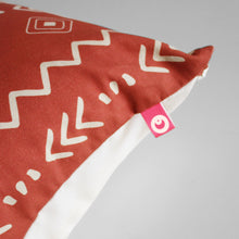 Cargar imagen en el visor de la galería, Funda Tribal-Crudo

